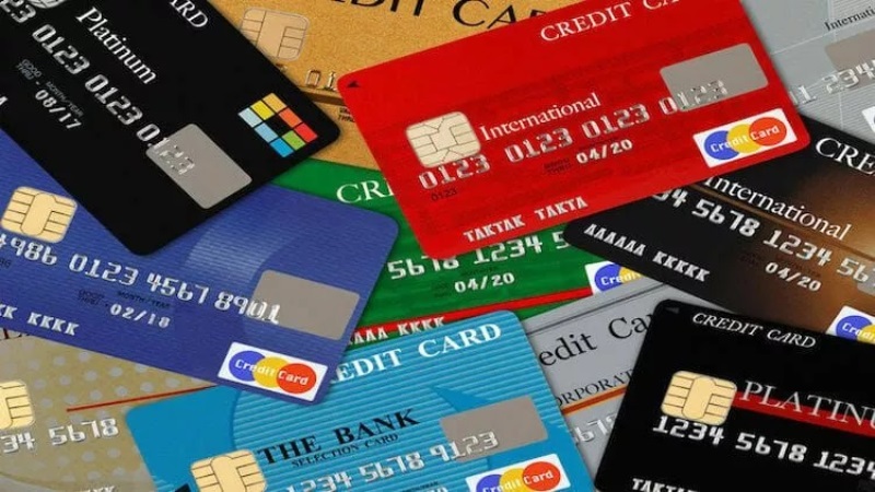 How Can Credit Cards Build Credit?